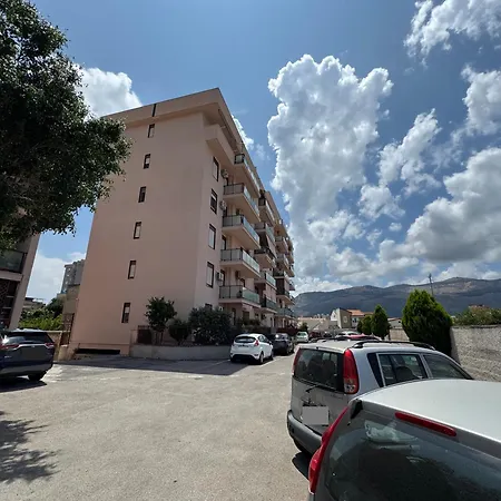 Castelforte House