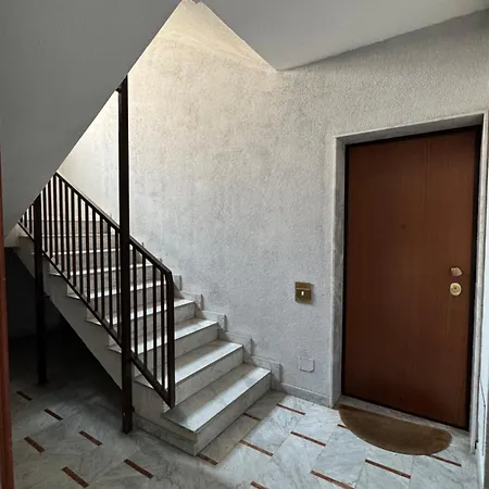 アパート Castelforte House
