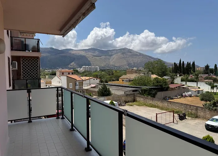 Apartment Castelforte House Palermo